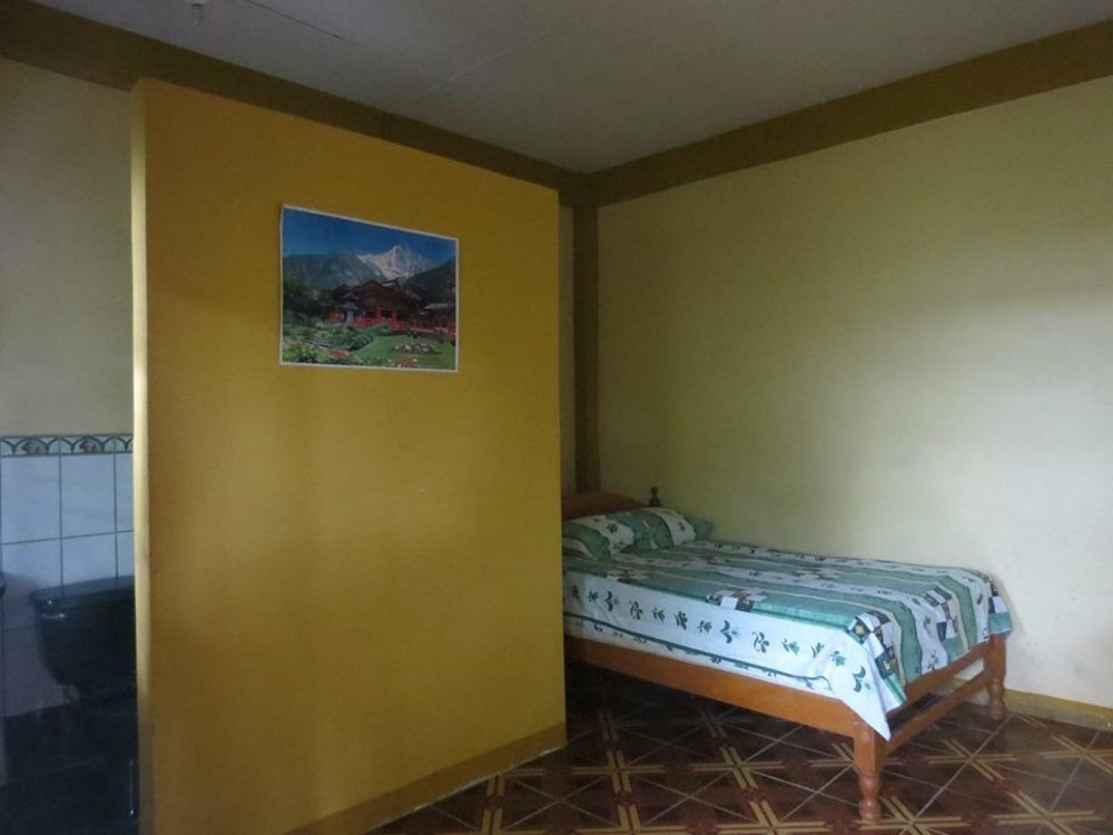 Tambopata Hostel Bambu Puerto Maldonado Kültér fotó