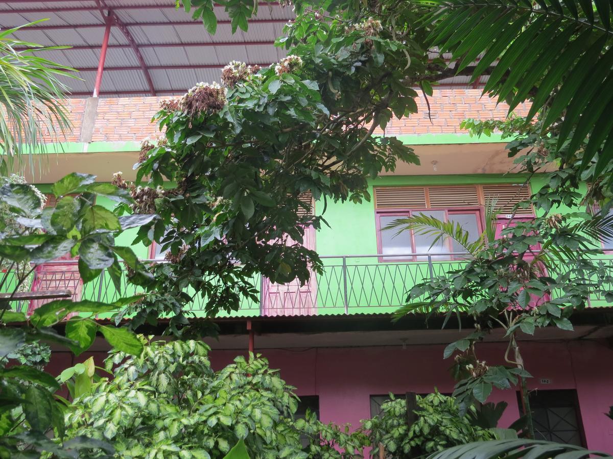 Tambopata Hostel Bambu Puerto Maldonado Kültér fotó