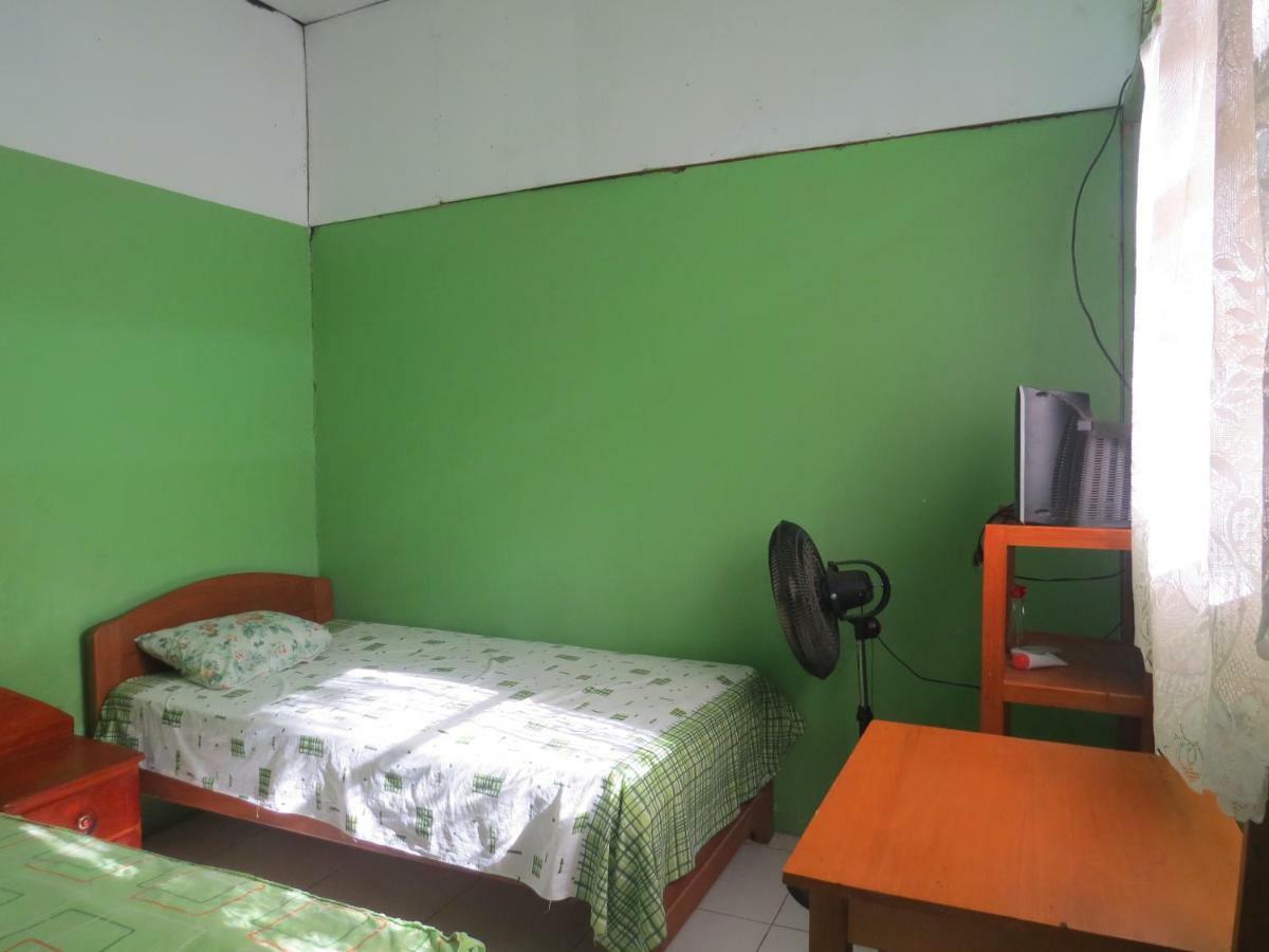 Tambopata Hostel Bambu Puerto Maldonado Kültér fotó