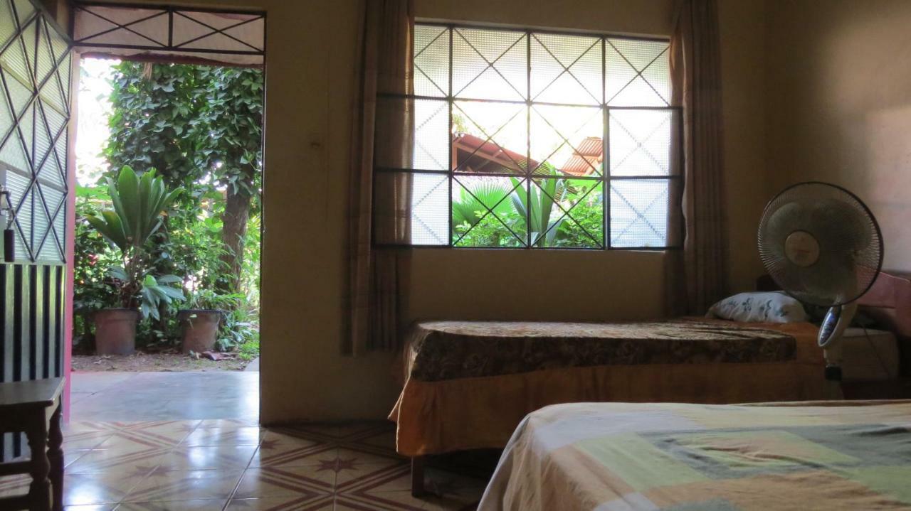 Tambopata Hostel Bambu Puerto Maldonado Kültér fotó